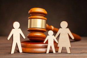 child visit court 300x200 Burbank Child Visitation Attorneys